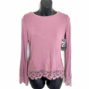 OneHeart dusty rose lace trimmed top